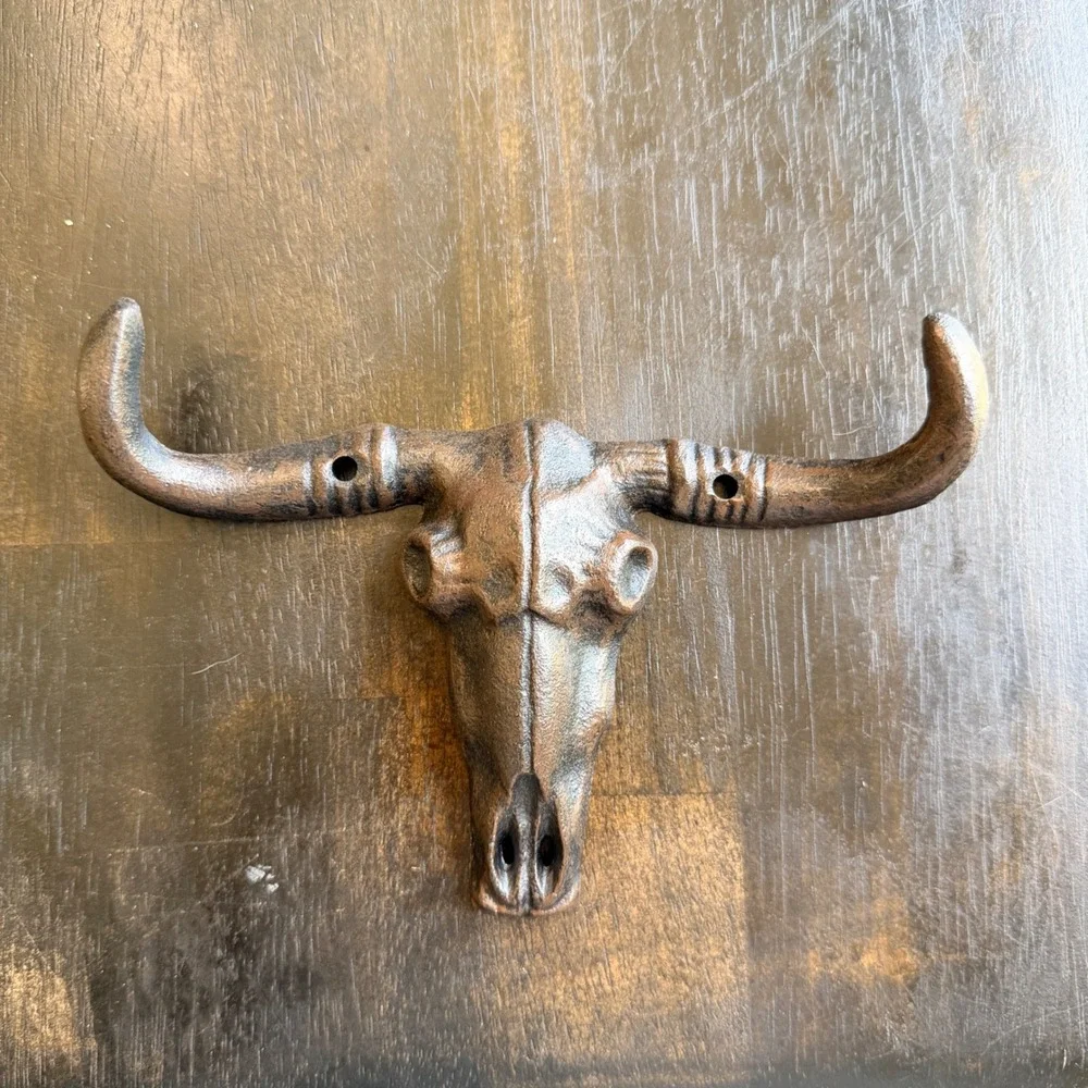 Bull Skull Metal Wall Hook Rustic Western Cowboy Ranch Southwestern Decor